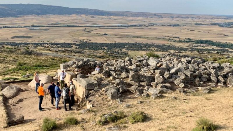 Jornada de puertas abiertas en Ulaca para dar a conocer los avances en la excavación del Torreón