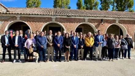 Las jornadas sobre cuidados a cuidadores de personas con discapacidad llegan a cuatro municipios abulenses