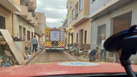 Ávila envía 22 miembros de protección civil, vehículos de emergencias y herramientas a Aldaya