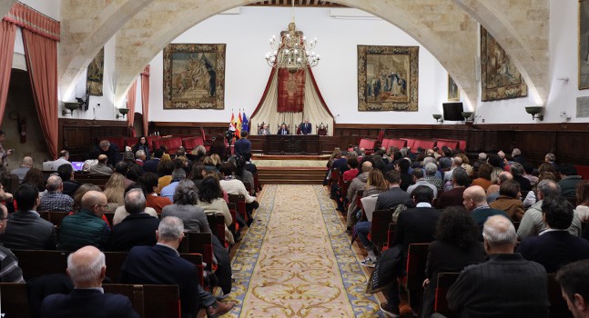 La Universidad de Salamanca otorga doctorados honoris causa a Emmanuelle Charpentier y Rafael Nadal