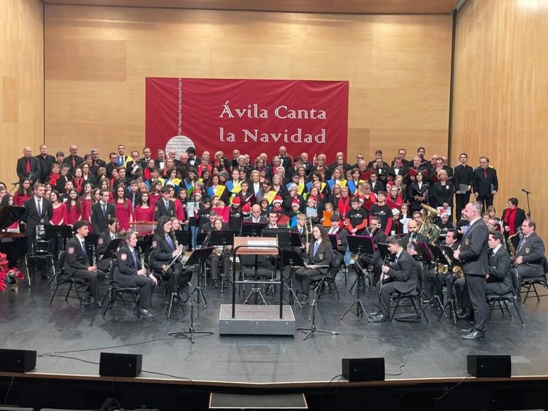 Éxito del XI Concierto Solidario 'Ávila canta la Navidad'